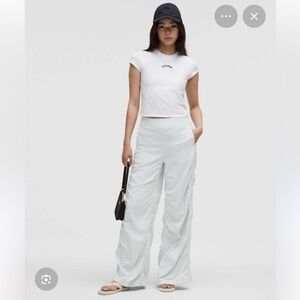 NWT Lululemon ruched wide-leg high-rise pant